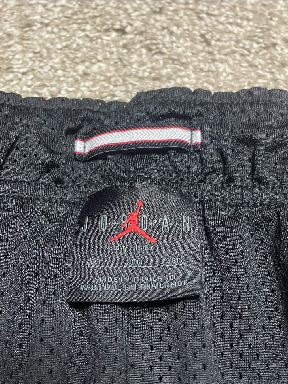Air Jordan Essentials Mesh GFX Shorts Men’s 3XL - Picture 5 of 6